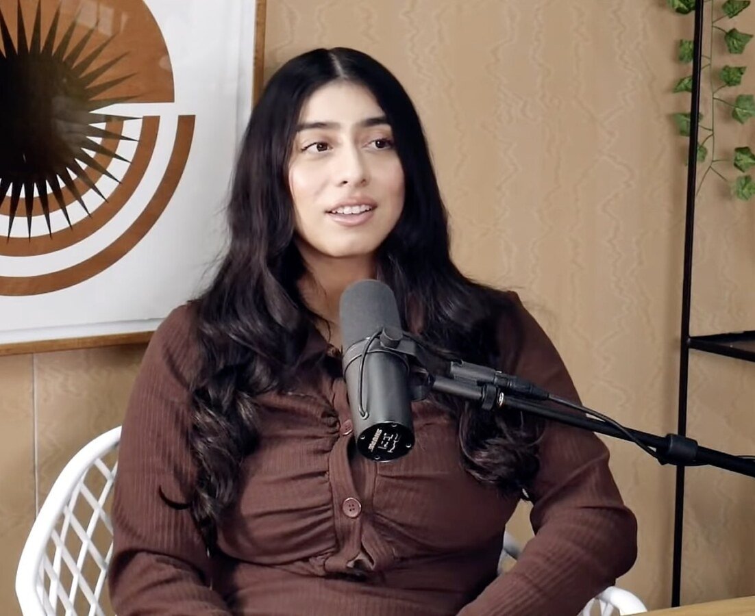 Violet Myers Net Worth